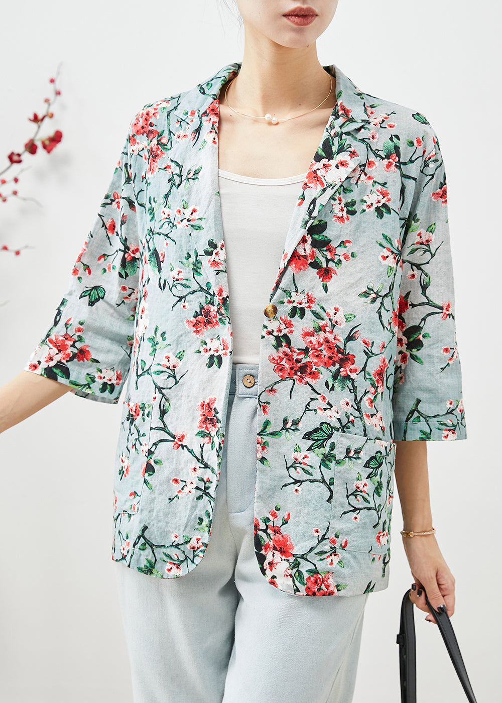 Elegantly Styled Coat for Everyday Wear
