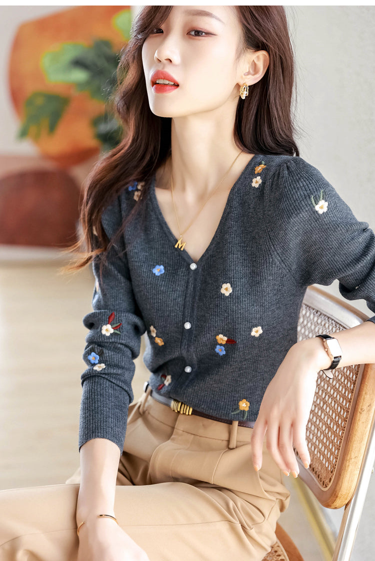 Elegantly Styled Sweater for Everyday Wear