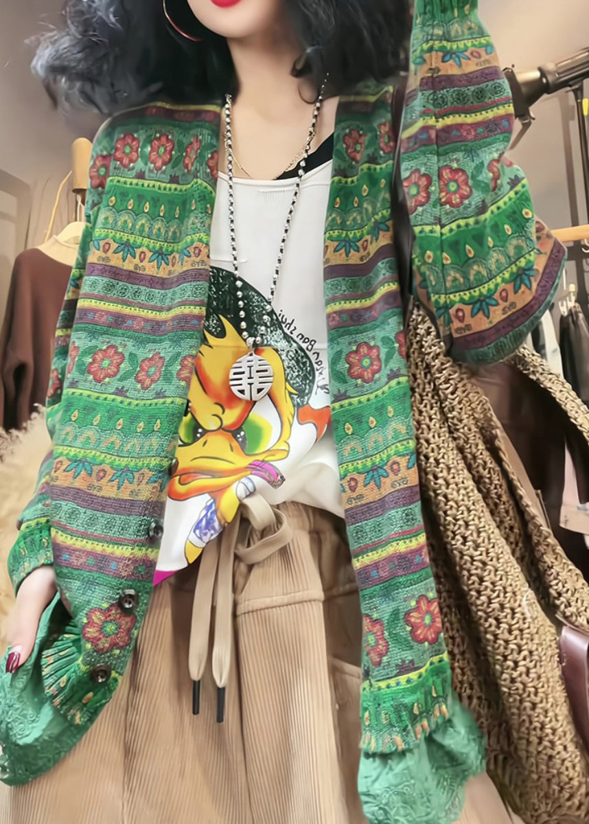 Classic Vintage Cardigan with a Flattering Fit
