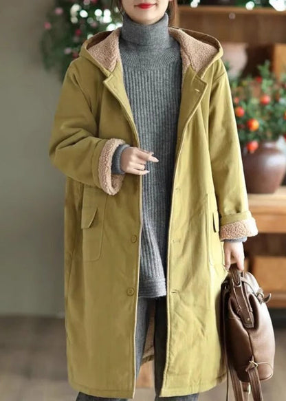 Elegantly Styled Coat for Everyday Wear