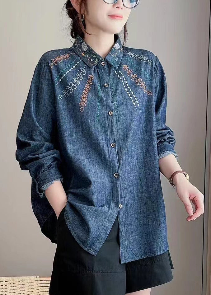 Sophisticated Shirt with a Clean Classic Look
