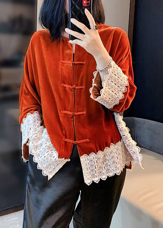 Effortlessly Elegant Coat with a Timeless Design