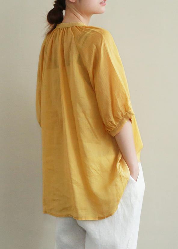 Gracefully Styled Blouse for Any Occasion
