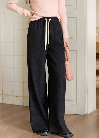 Beautifully Finished Pants in a Timeless Design