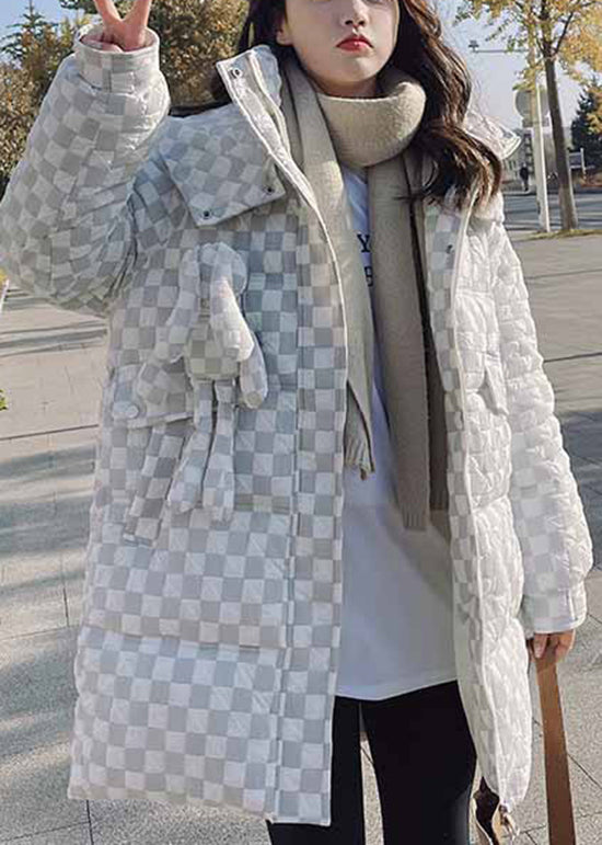 Beautifully Finished Coat in a Timeless Design