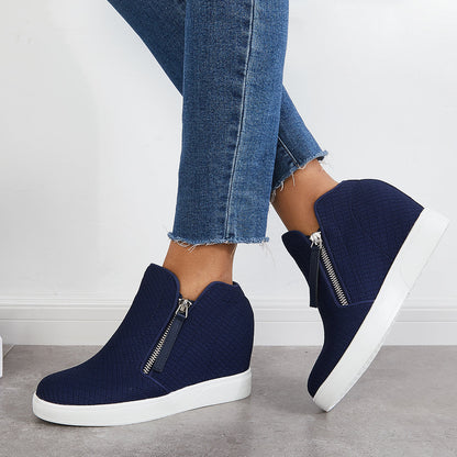 Classic Orthopedic Sneakers with Timeless Style