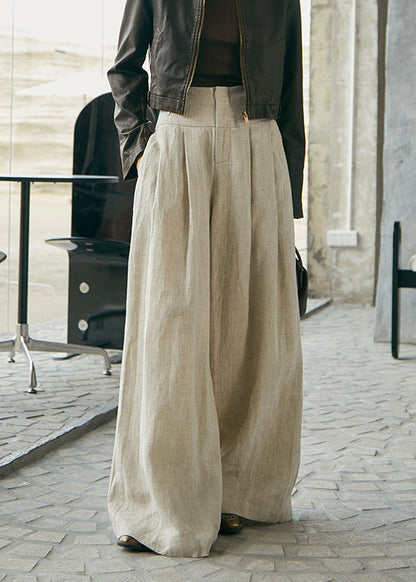 Classic Vintage Pants with a Flattering Fit