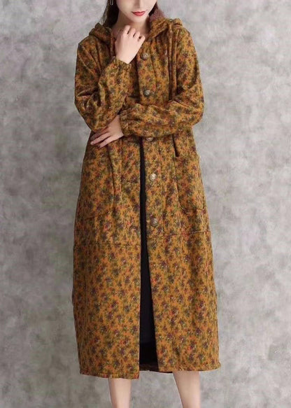 Gracefully Styled Coat for Any Occasion