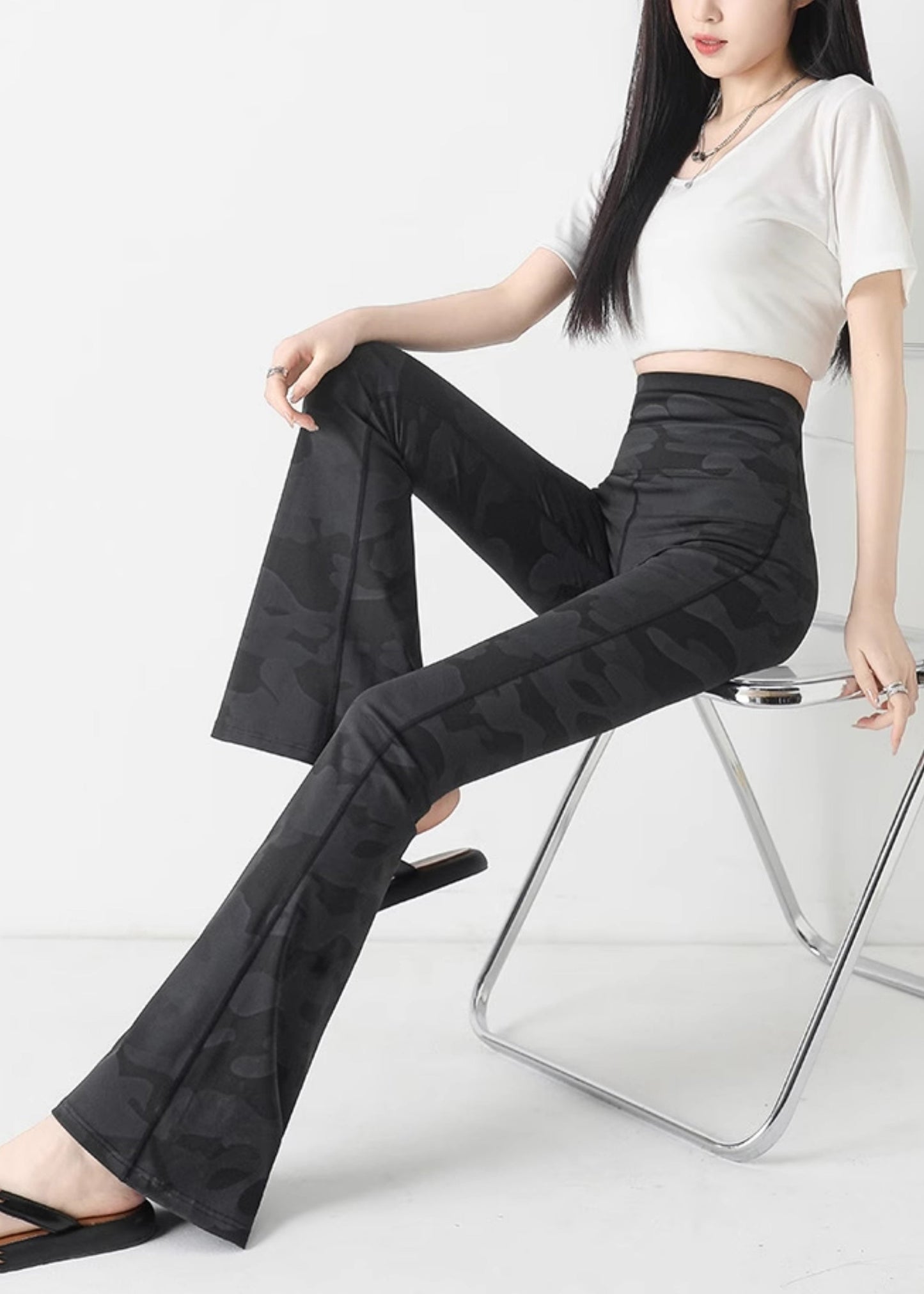 Classic Vintage Pants with a Flattering Fit
