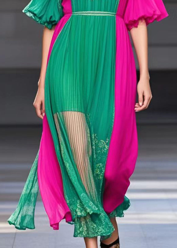 Beautifully Crafted Dress in a Classic Style
