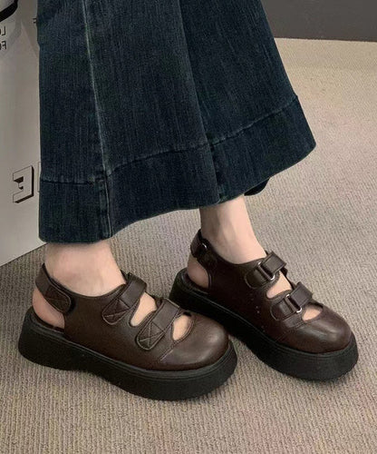 Graceful Orthopedic Sandals for Modern Look