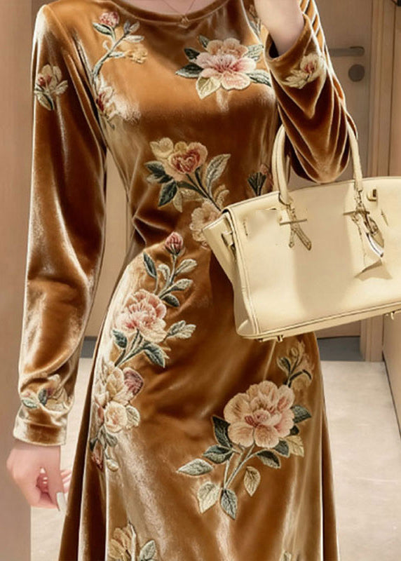 Gracefully Styled Dress for Any Occasion