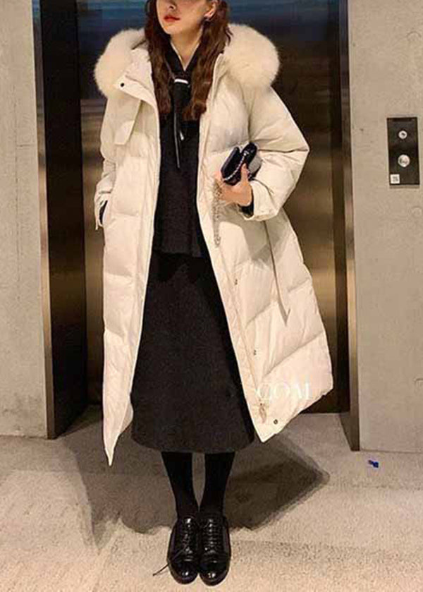 Gracefully Styled Coat for Any Occasion