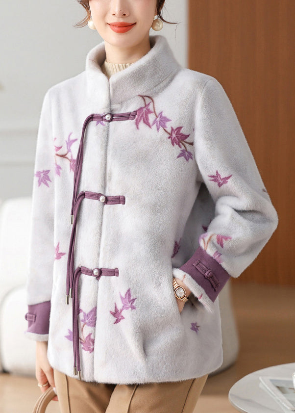 Elegantly Styled Coat for Everyday Wear