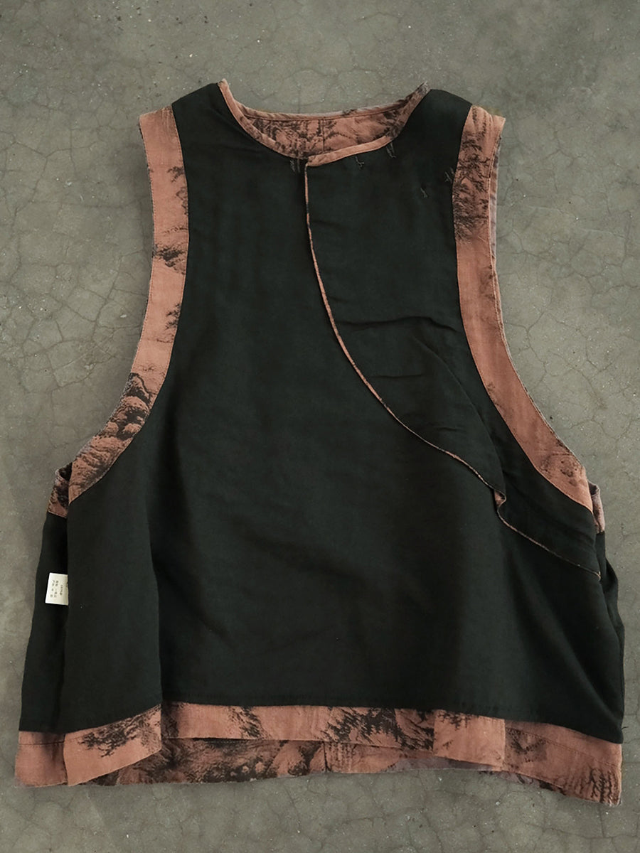 Sophisticated Garment with a Clean Classic Look