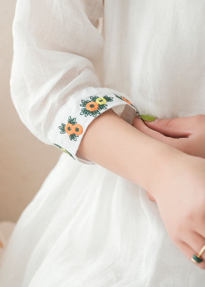 Beautifully Crafted Dress in a Classic Style