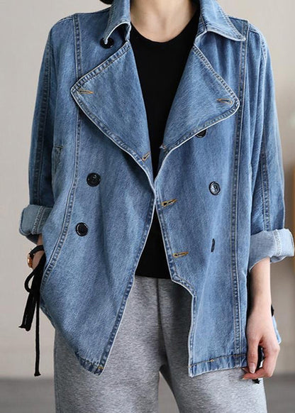 Classic Vintage & Enduringly Stylish Coat