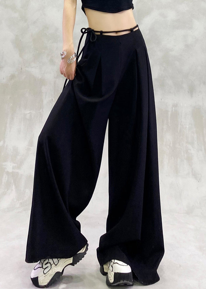 A Vintage Style Pants with Delicate Timeless Details