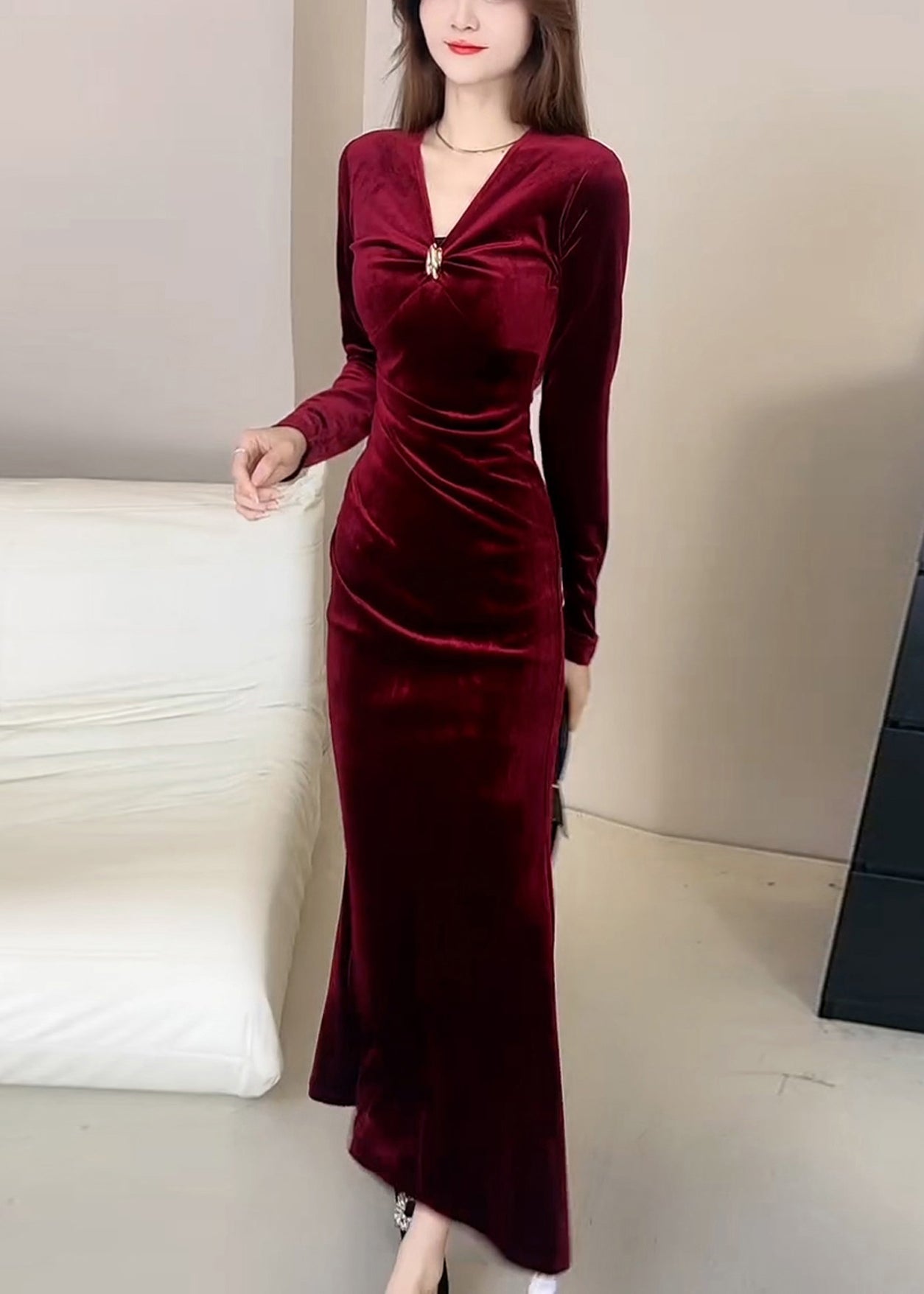 A Vintage Style Dress with Delicate Timeless Details