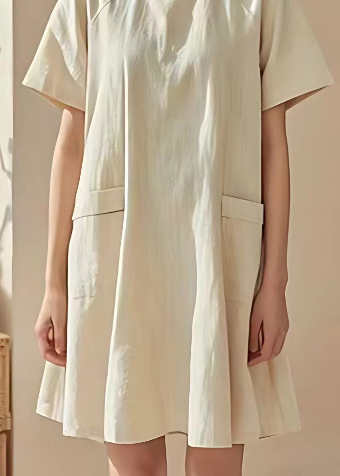 Effortlessly Elegant Dress with a Timeless Design