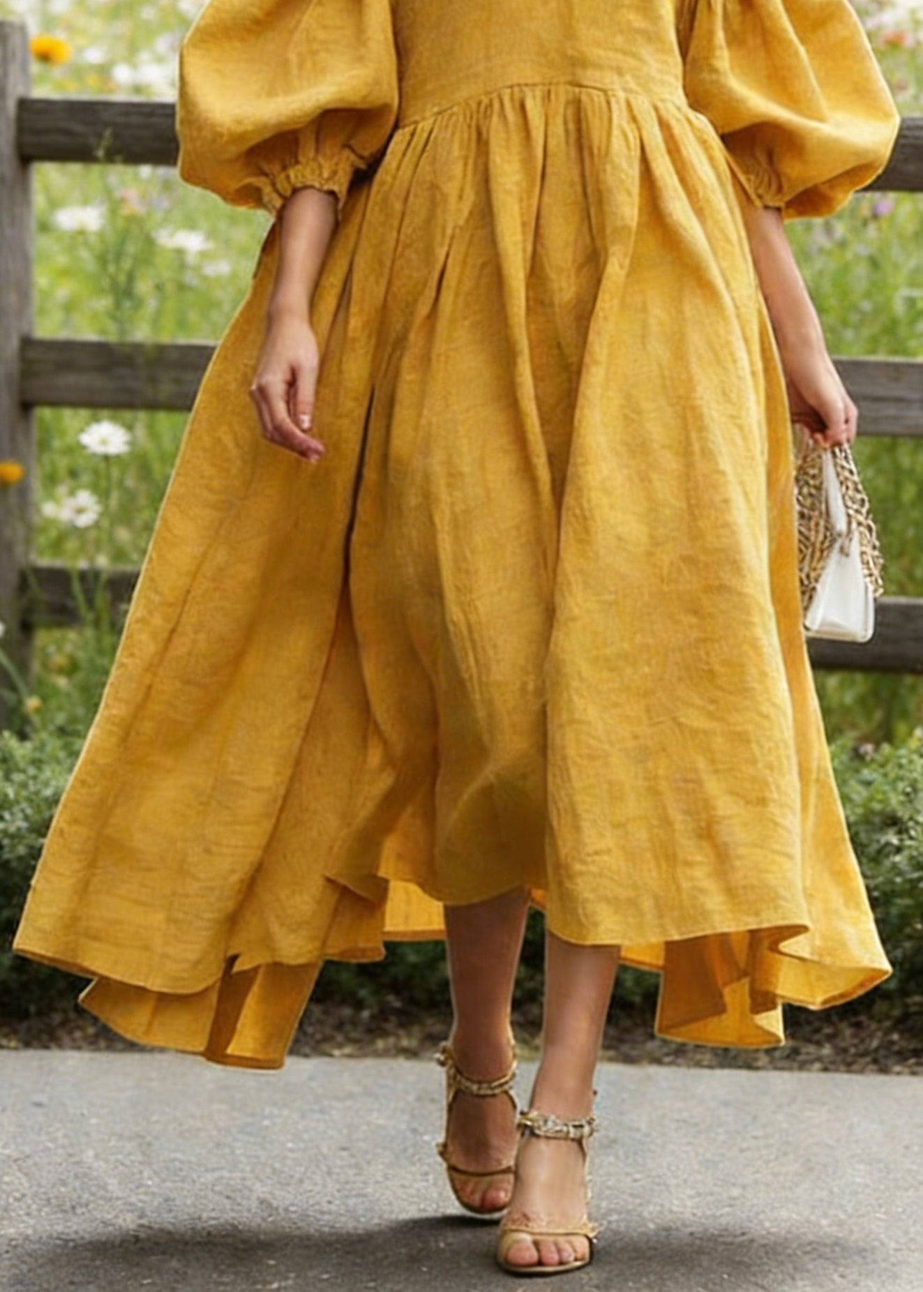 Gracefully Styled Dress for Any Occasion