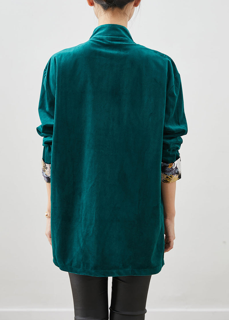 Effortlessly Elegant Jacket with a Timeless Design