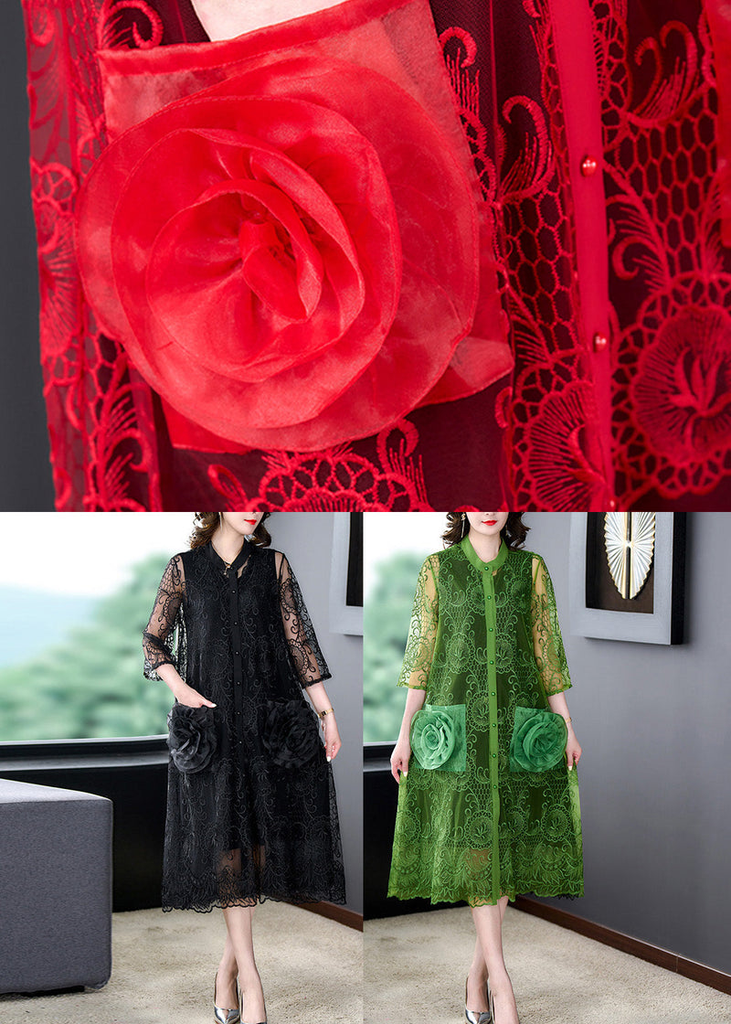 Beautifully Finished Coat in a Timeless Design