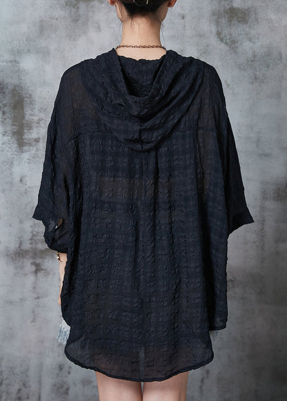 Classic Vintage Shirt with a Flattering Fit