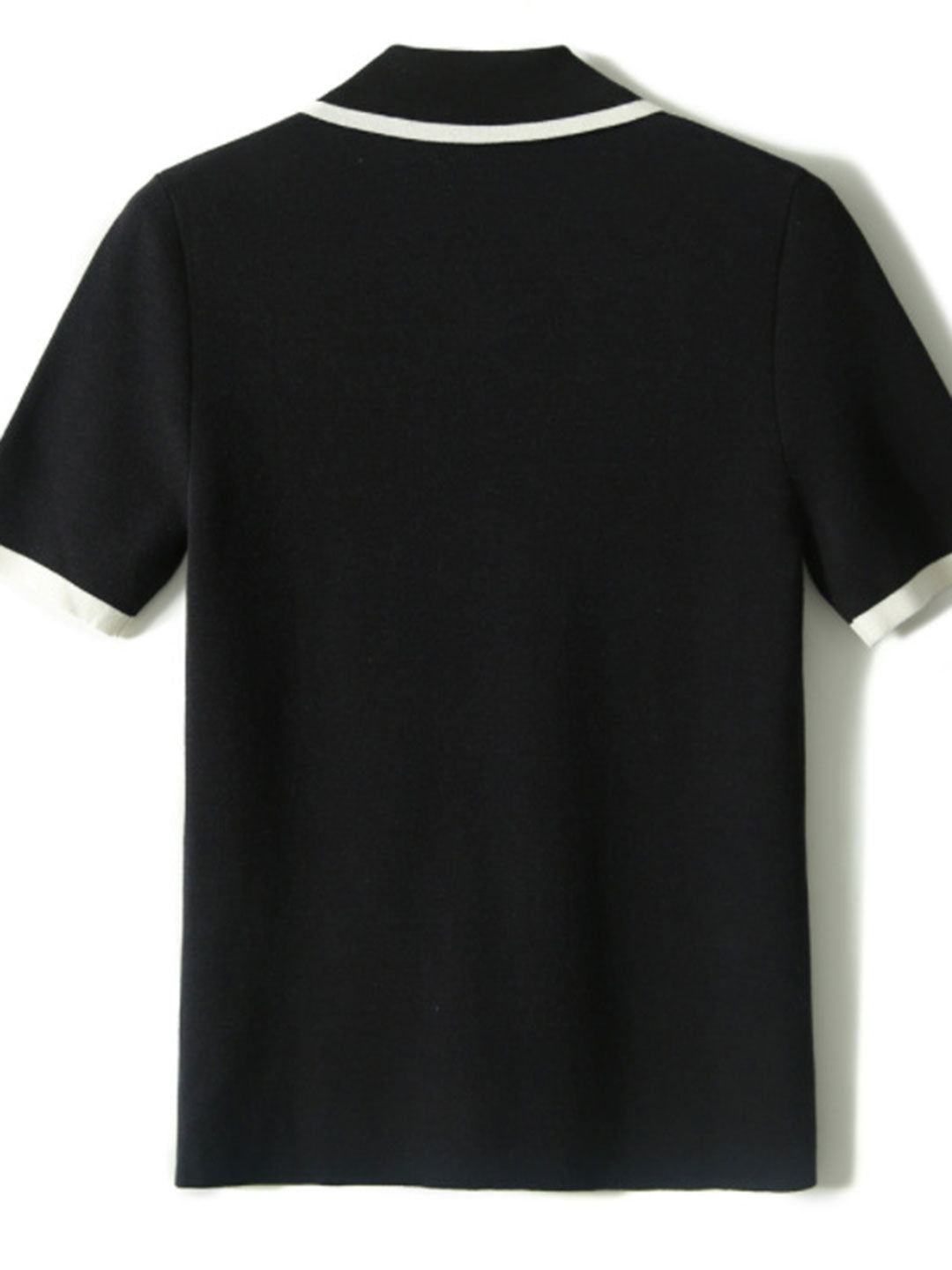 Classic Vintage Top with a Flattering Fit