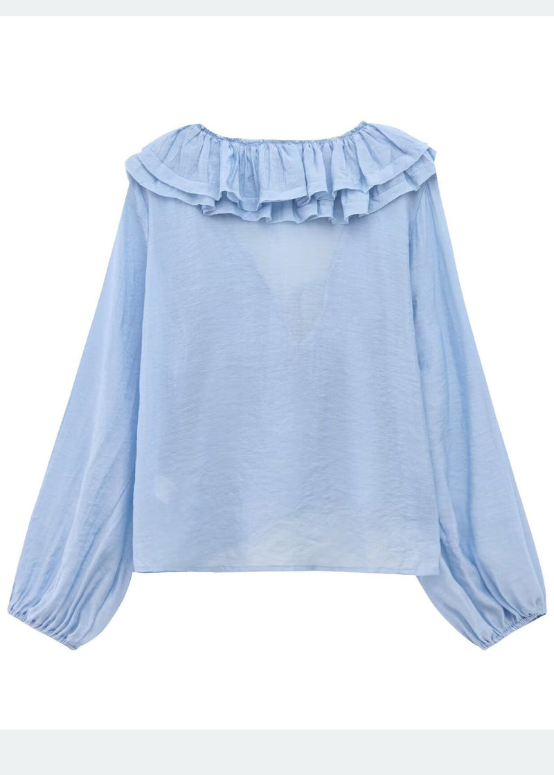 Well Tailored Shirt with a Graceful Silhouette