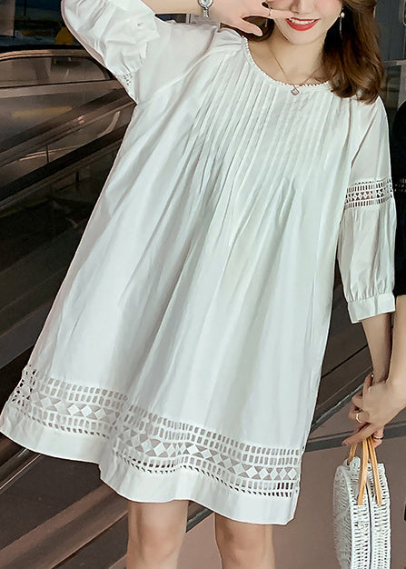 Beautifully Finished Dress in a Timeless Design