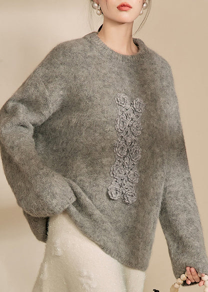 Classic Vintage Sweater with a Flattering Fit