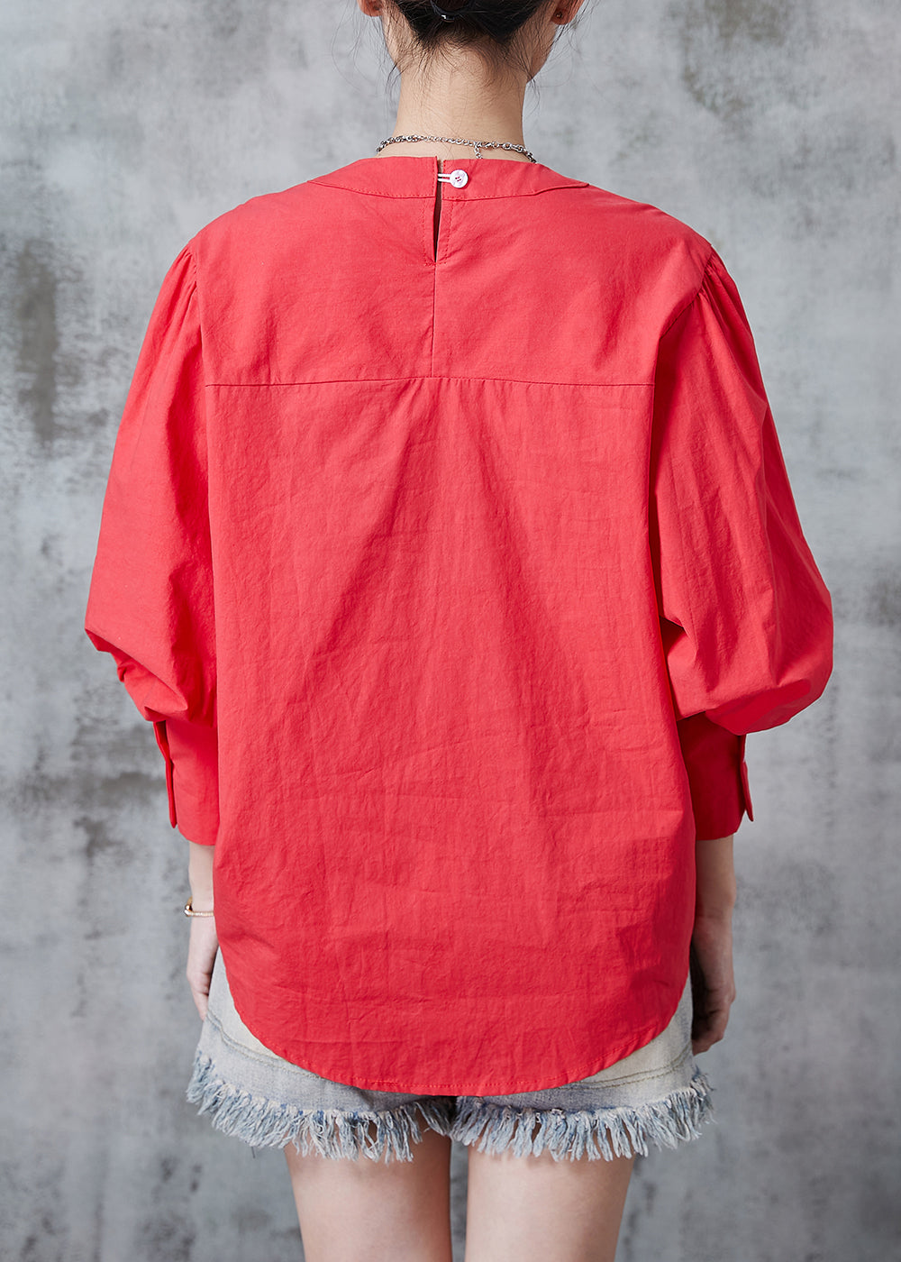 Beautifully Finished Shirt in a Timeless Design