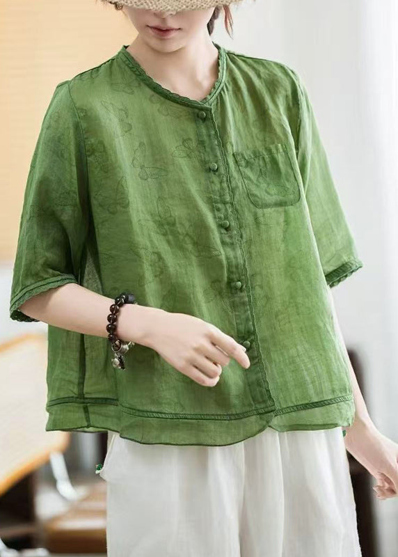 Beautifully Finished Blouse in a Timeless Design