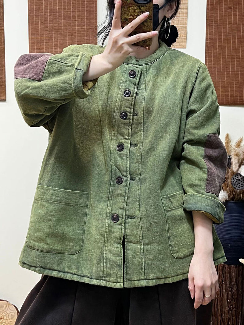 Well Tailored Coat with a Graceful Silhouette