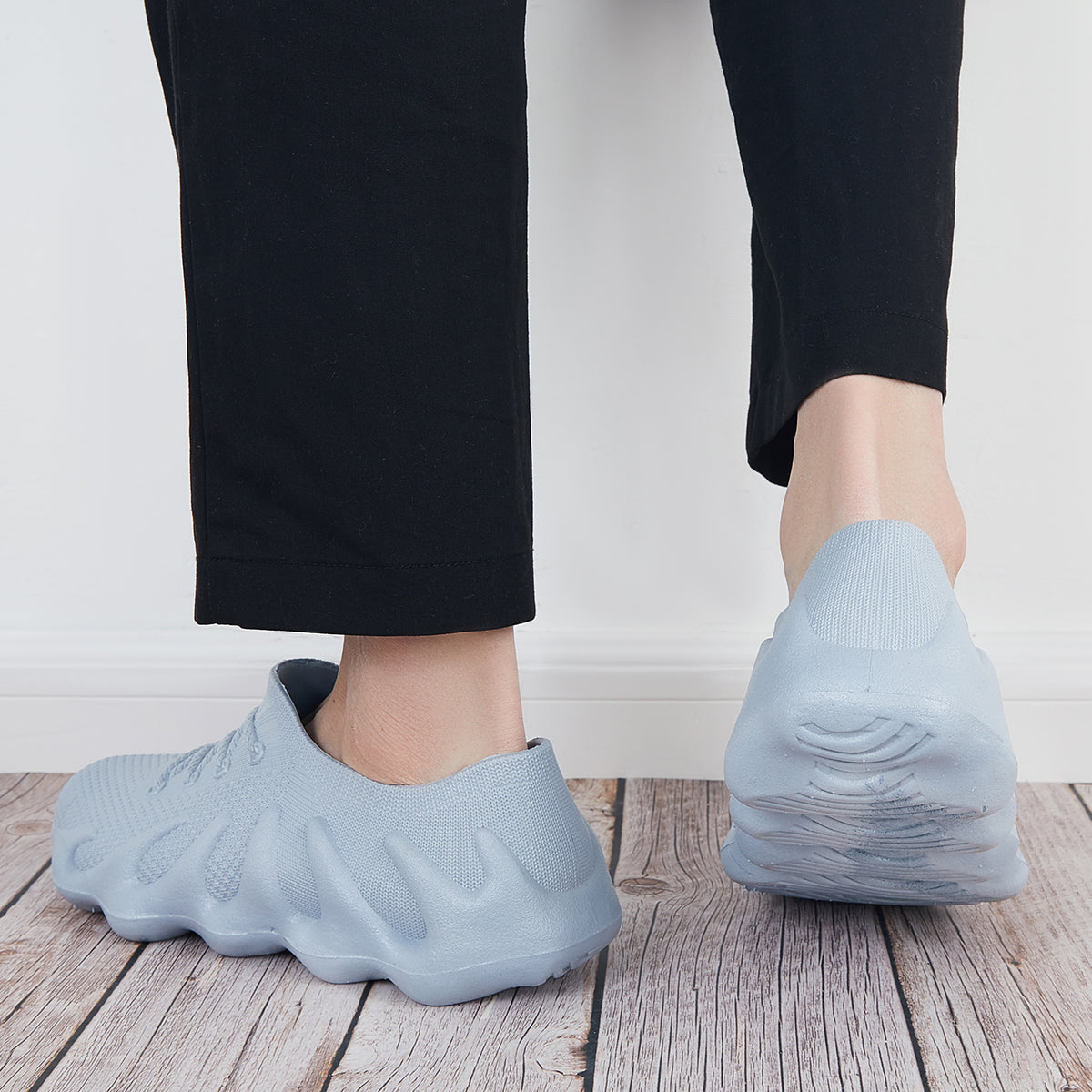 Chic Orthopedic Loafers with Unique Design