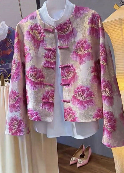 Gracefully Styled Coat for Any Occasion