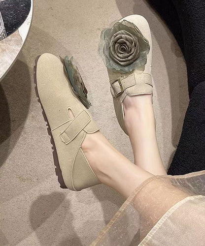 Graceful Orthopedic Shoes for Modern Look