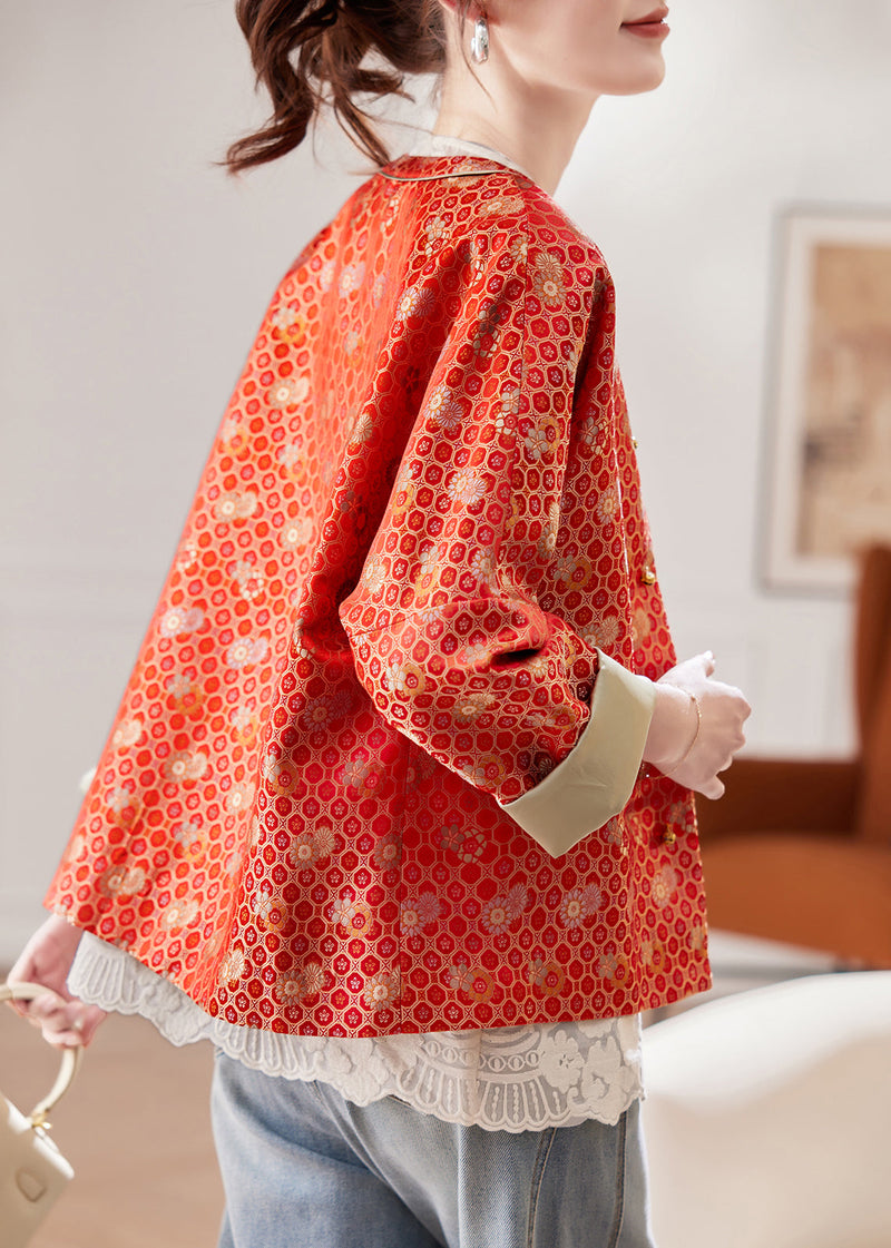 Beautifully Finished Coat in a Timeless Design