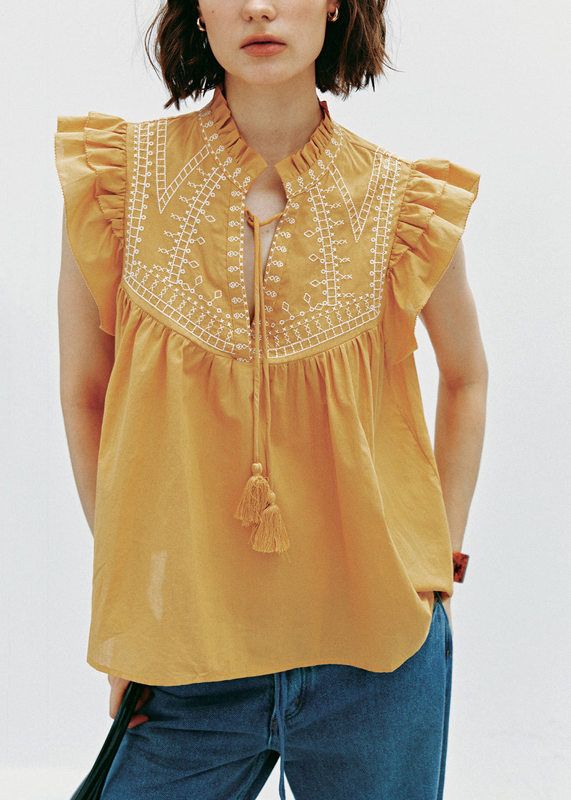 Polished Top with an Effortless Classic Look