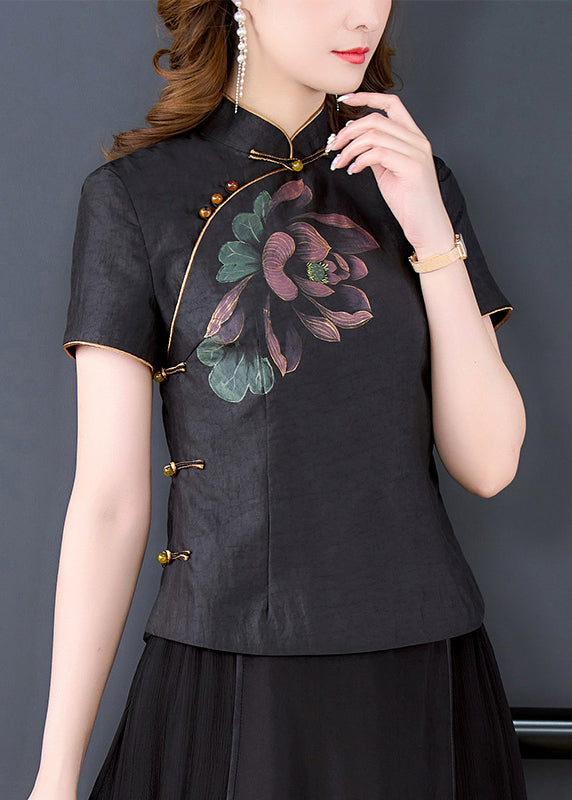 Beautifully Finished Shirt in a Timeless Design