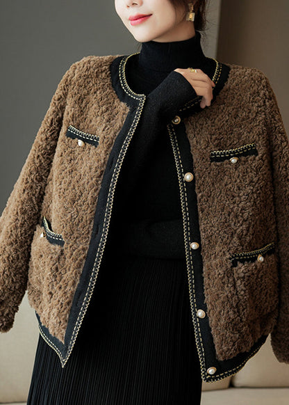 Sophisticated Coat with a Clean Classic Look