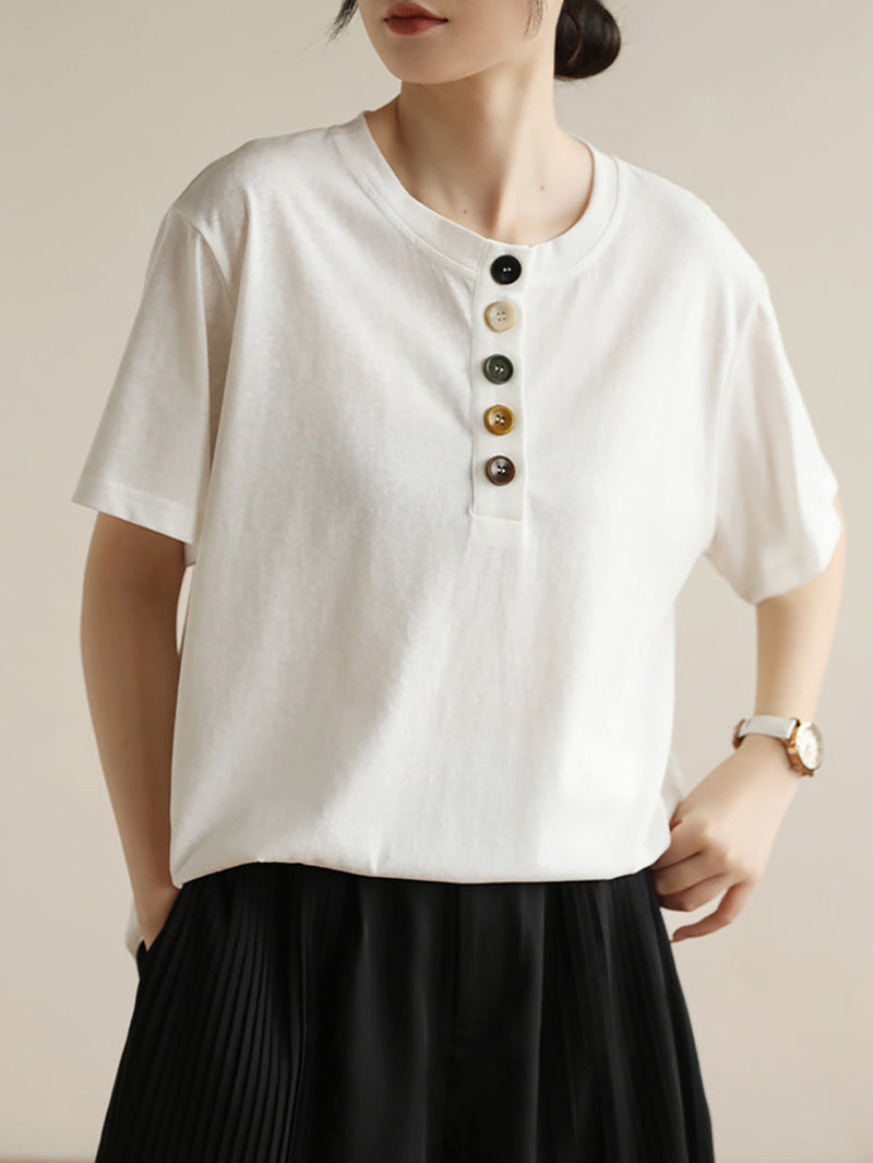 Classic Vintage Shirt with a Flattering Fit