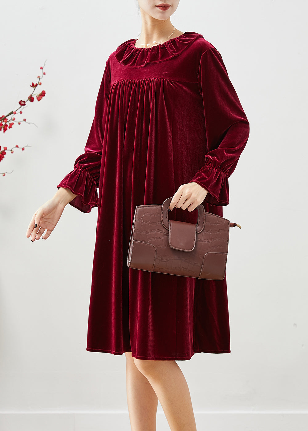 Sophisticated Dress with a Clean Classic Look