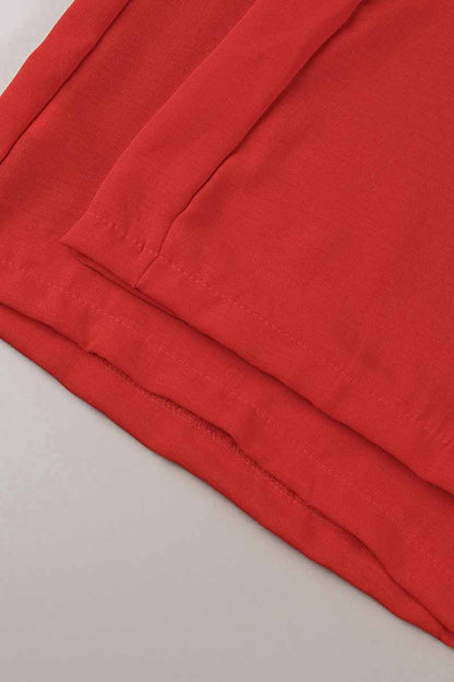 Sophisticated Garment with a Clean Classic Look