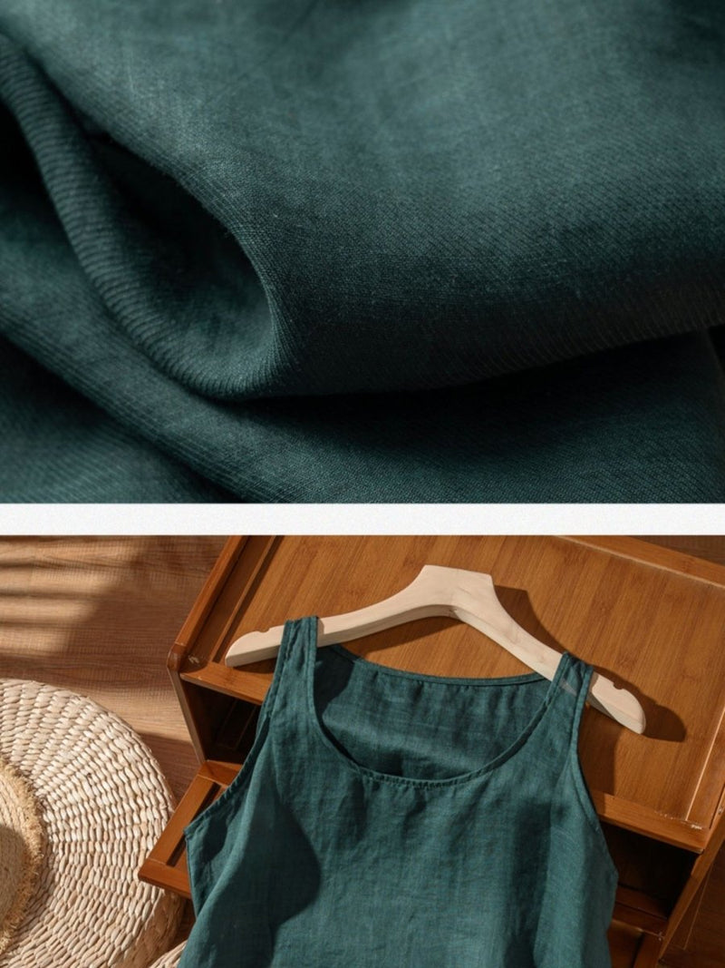 Effortlessly Elegant Garment with a Timeless Design