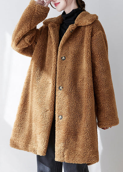 Classic Vintage Coat with a Flattering Fit