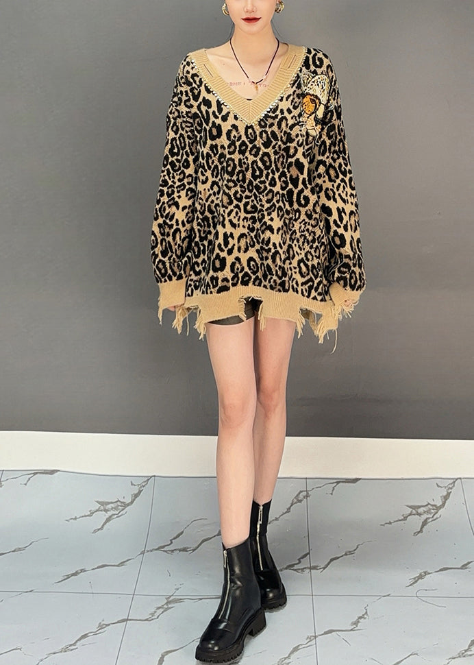 Beautifully Finished Sweater in a Timeless Design