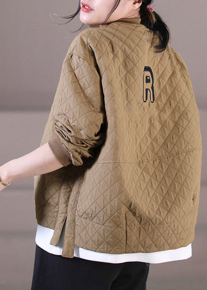 Well Tailored Coat with a Graceful Silhouette