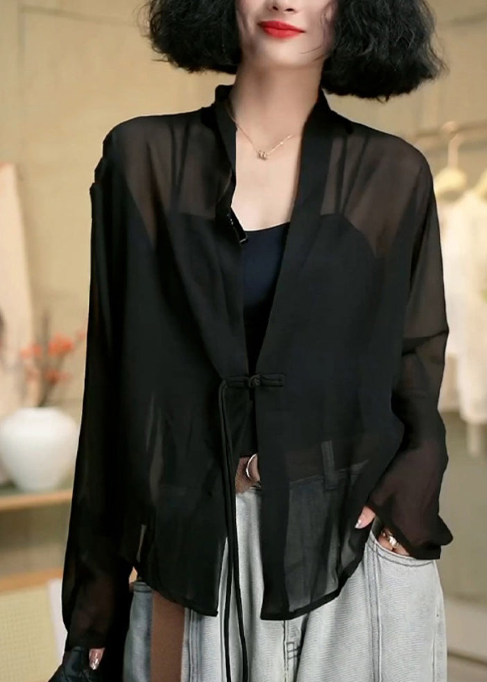 Elegantly Styled Coat for Everyday Wear
